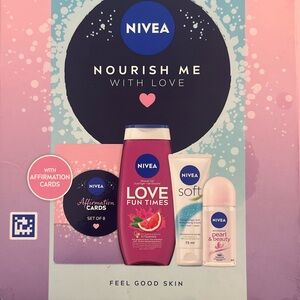 NIVEA Love Fun Times Body Wash - Pink